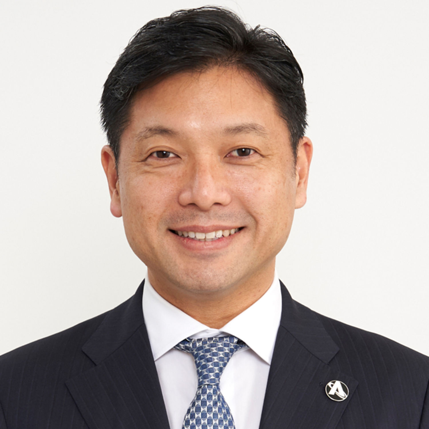 Nobu Okada
