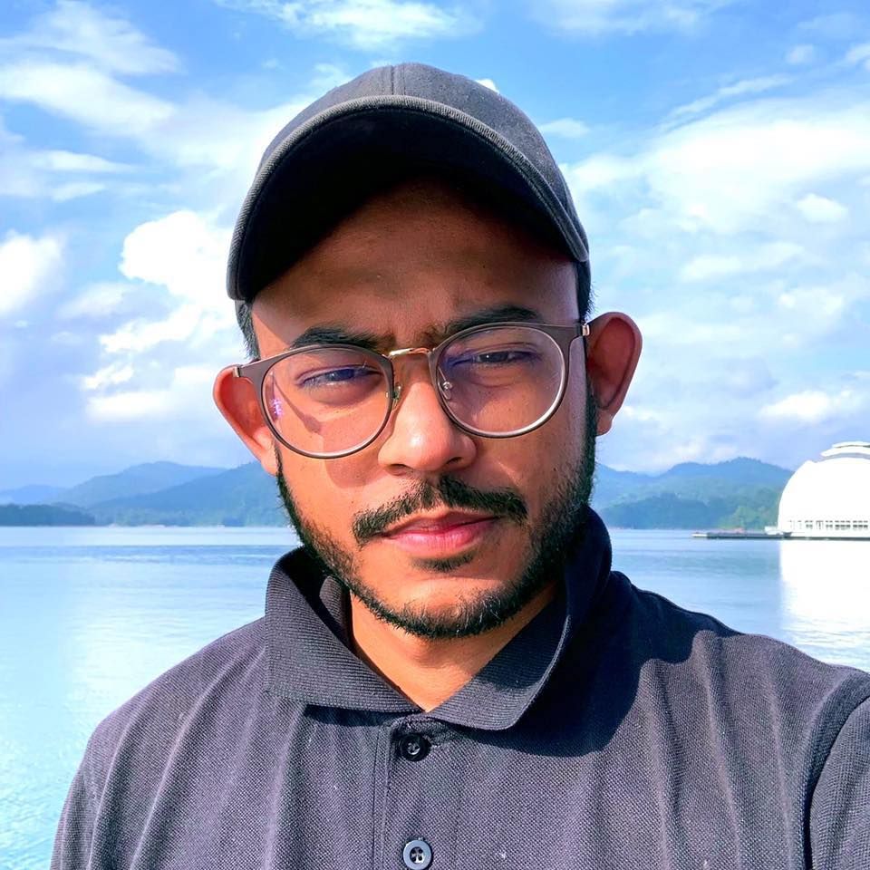 Nik Amin