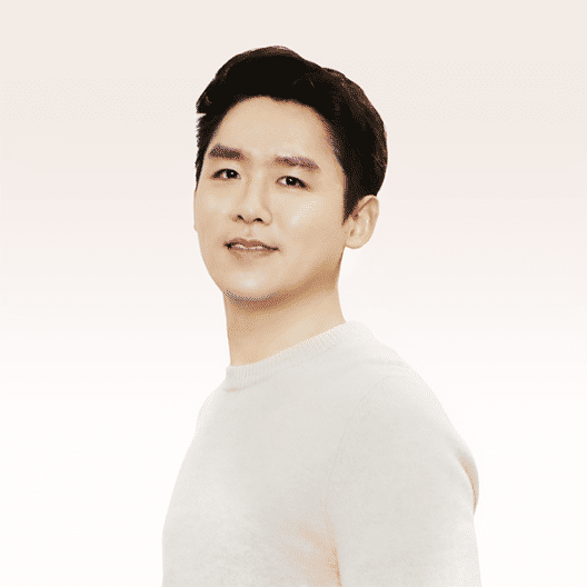 Aiden Lee