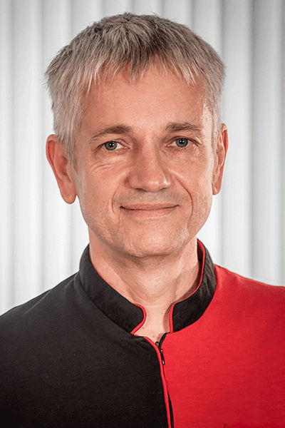 Reinhard Willfort